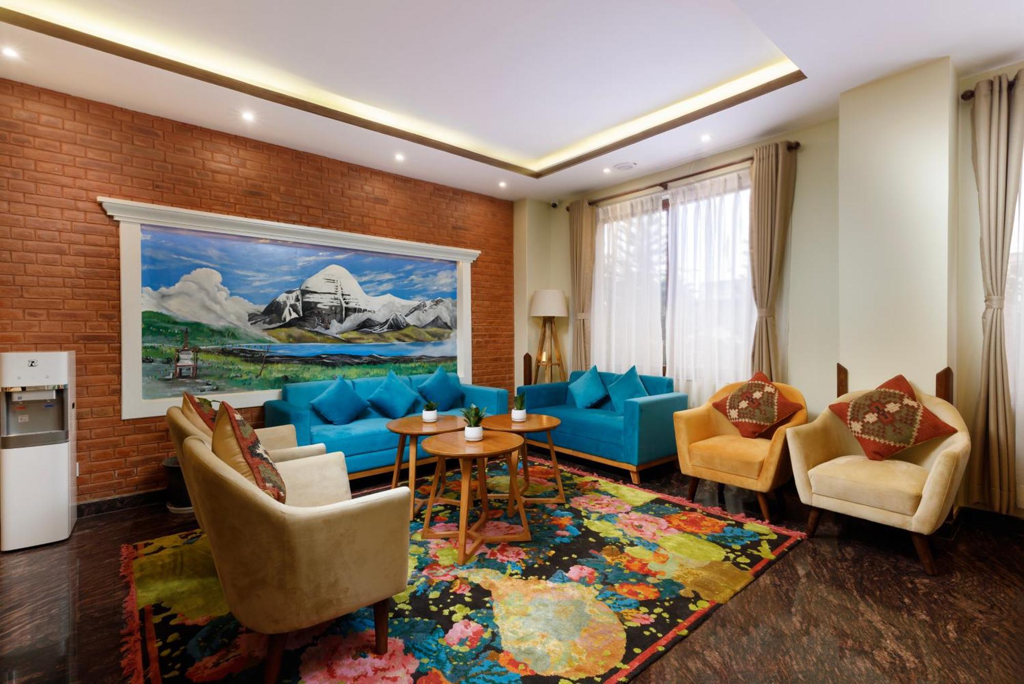 Atisha Hotel Катманду Экстерьер фото