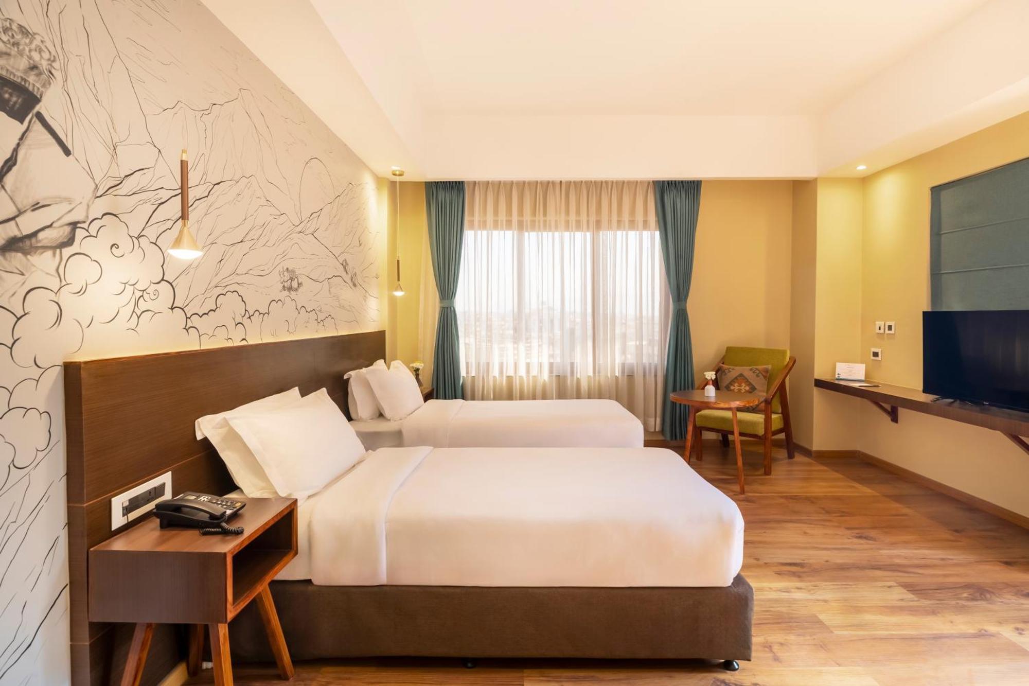 Atisha Hotel Катманду Экстерьер фото
